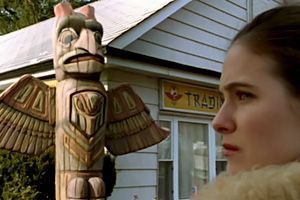Still from the Wonderfalls episode, Totem Mole